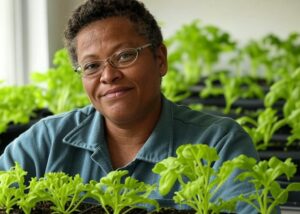 ivy harrington hydroponics 360 author